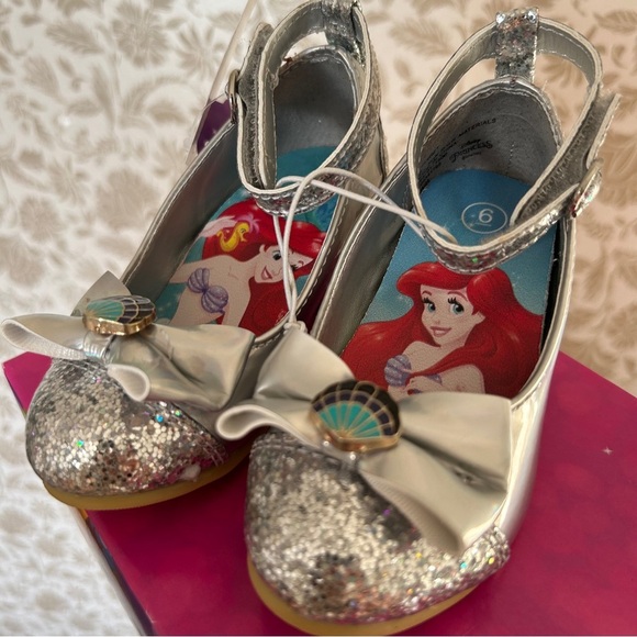 Disney Princess Ariel Silver Glitter Heels Toddler Girls Size 6 NIB - Picture 3 of 7